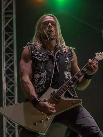 Milan Kordulup - Zemunski muzic3ar - Gitarista u bendu Džepovi